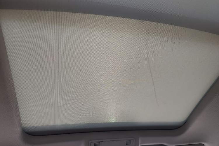 Used Volkswagen Tacqua 2023 200TSI DSG Joy-Connect Edition
