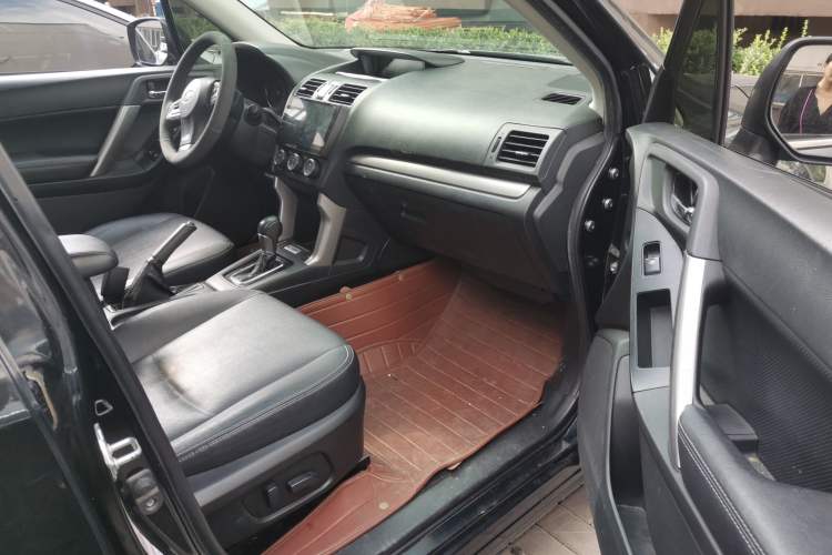 Used Subaru Forester 2013 2.5i Automatic Luxury Edition
