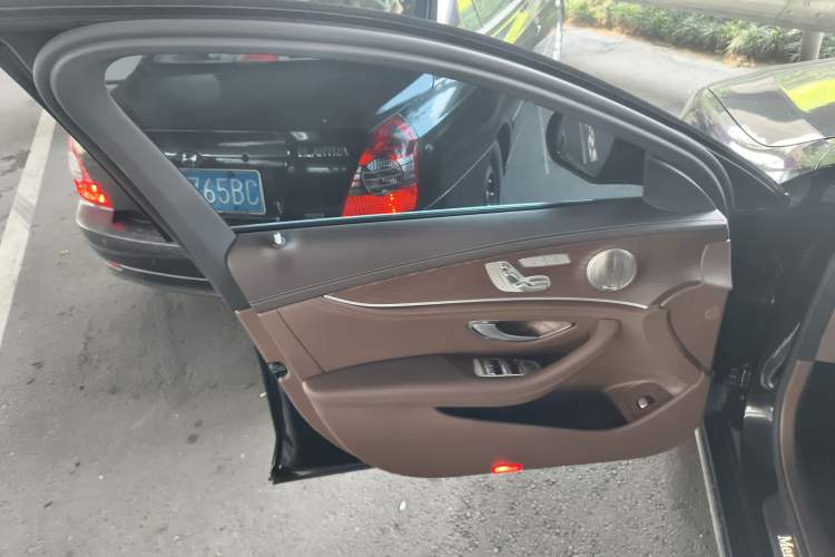 Used Mercedes-Benz E-Class 2023 E 300 L Stylish Model
