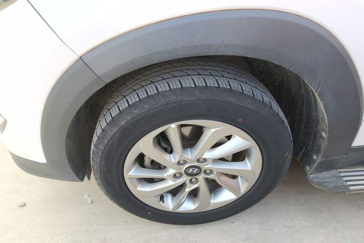 Used Hyundai Tucson 2015 1.6T Dual-Clutch Two-Wheel-Drive Smart Model