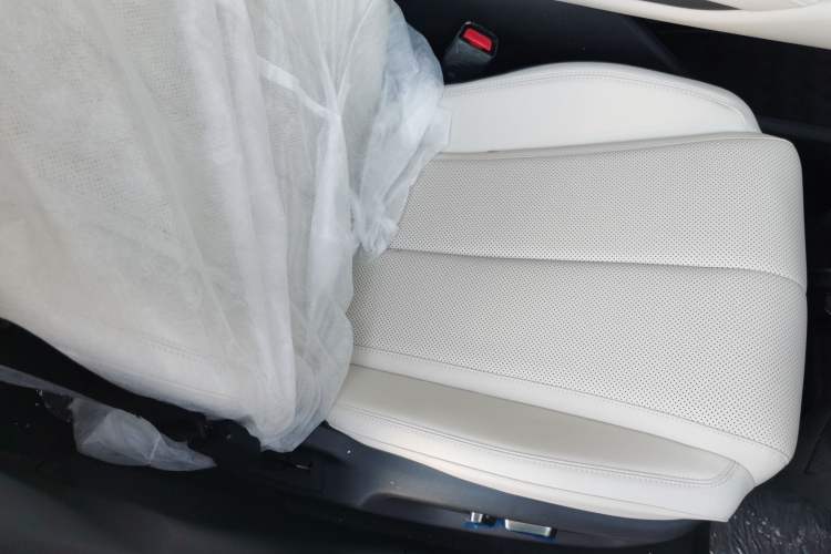 Used BYD Qin L 2024 DM-i 120KM Beyond Model
