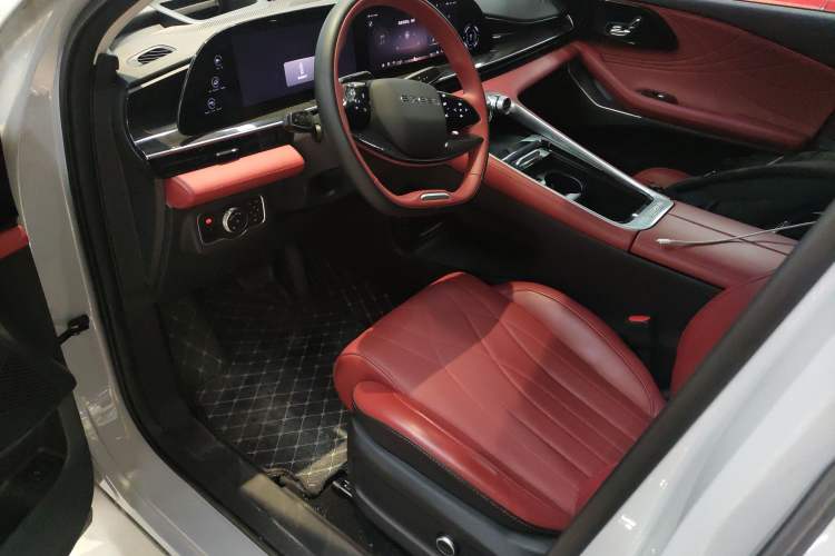 Used  Stellar 2023 400T Four-Wheel Drive Premium Flying Fish Edition