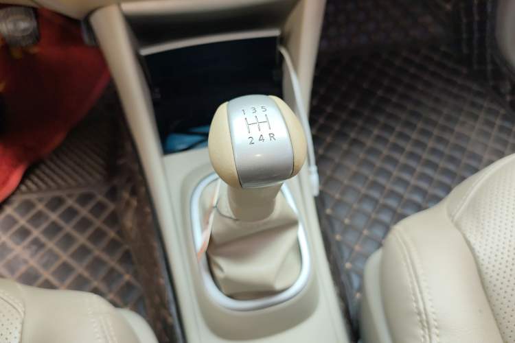 Used Nissan Sylphy 2016 1.6XE Manual Comfort Edition
