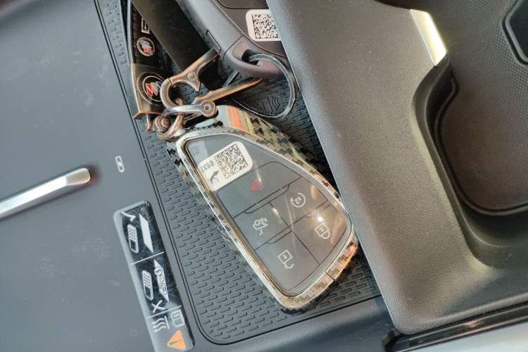 Used Buick LaCrosse 2025 28T Platinum Edition