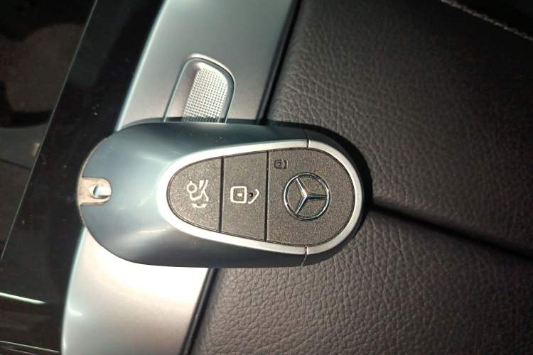 Used Mercedes-Benz C-Class 2023 Second Facelift C 260 L Sport Edition
