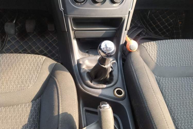 Used Peugeot 308 2014 Enjoy Edition Classic 1.6L Manual YouShang Model