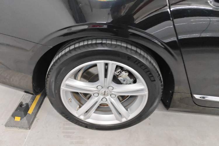 Used Volvo S90 2019 T5 Zhiyi Edition
