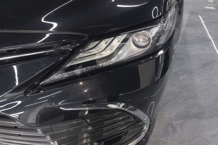 Used Toyota Camry 2023 2.0G Luxury Edition
