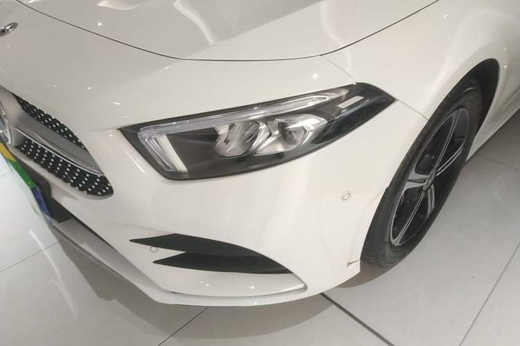 Used Mercedes-Benz A-Class 2022 Revised Version A 200 L Sport Sedan Fashionable Style