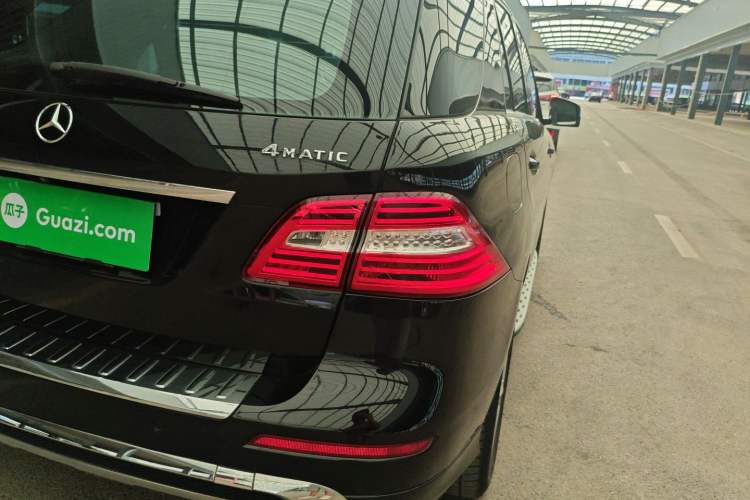 Used Mercedes-Benz M-Class 2014 ML 320 4MATIC