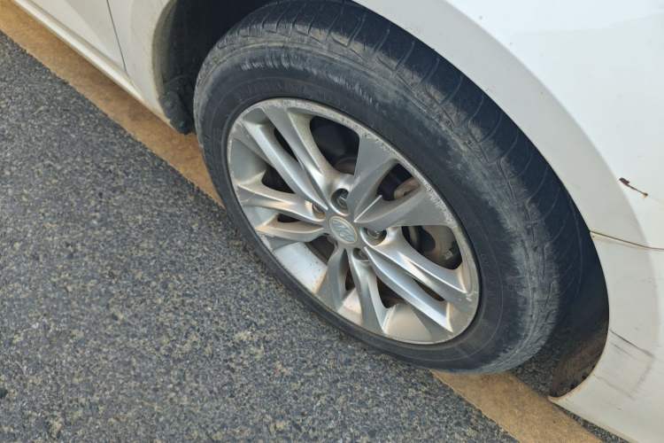 Used Buick Verano 2018 Sedan 20T Dual-Clutch Leading Model
