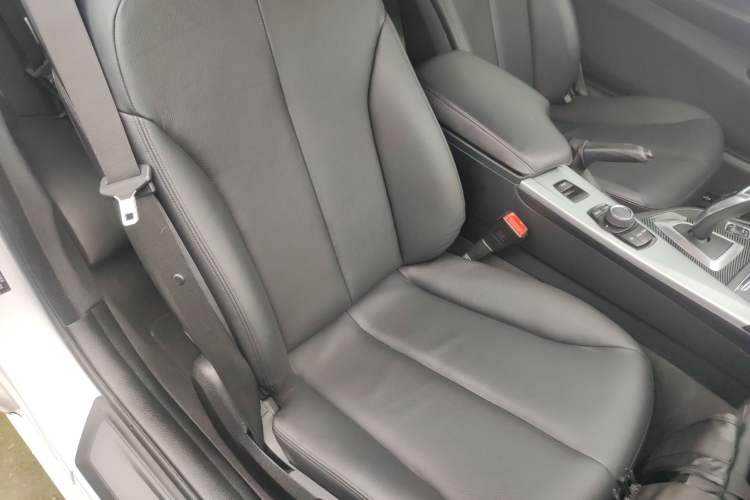 Used BMW 4 Series 2014 420i Convertible Fashion Model
