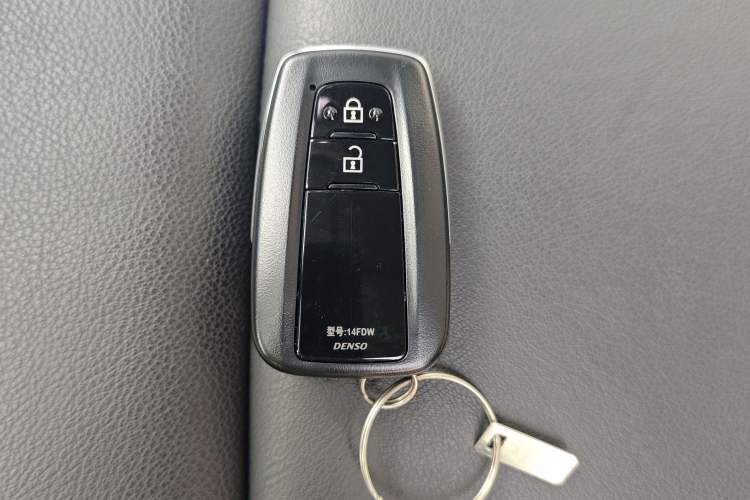 Used Toyota Wildlander 2023 2.0L CVT Four-Wheel Drive Luxury PLUS Edition