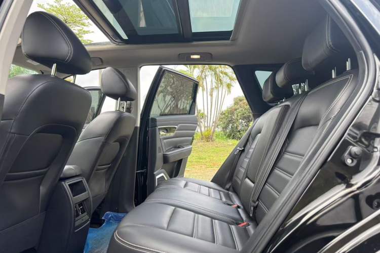 Used Venucia Star 2020 260T Automatic 48V Mild Hybrid Turbocharged Star Edition
