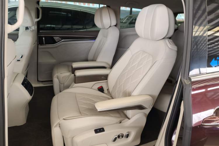 Used Volkswagen Viloran 2020 380TSI Flagship Edition
