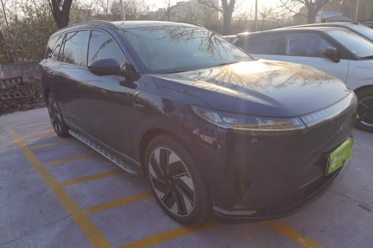 Used  eπ008 2024 636Max All-Electric Version 6 Seats
