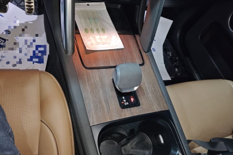 Used Land Rover Discovery Sport 2024 Performance Tech Edition
