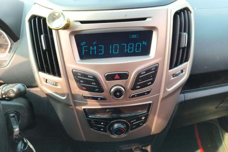 Used Haval H1 2016 Red Label 1.5L Manual Comfort Edition
