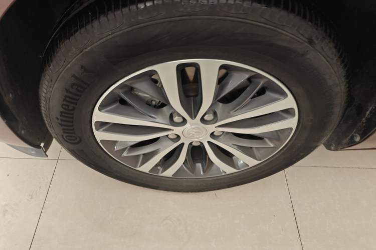 Used Buick GL8 2022 ES Landtrek 653T Comfort Edition
