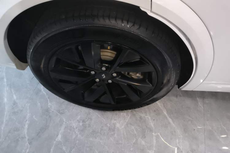 Used Li Auto L7 2023 Pro Model
