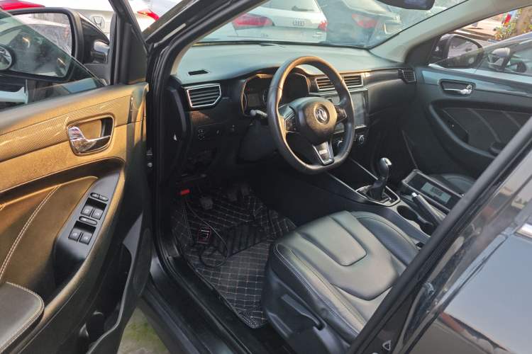 Used Dongfeng Fengon 580 2020 1.8L Manual Comfort Model