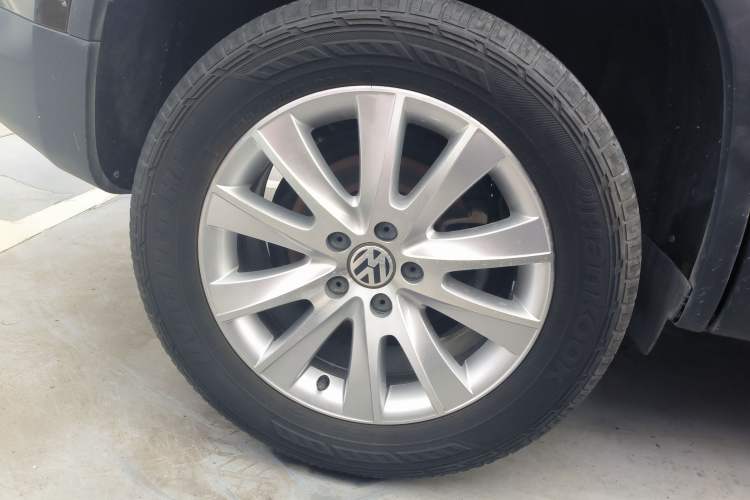 Used Volkswagen Tiguan 2015 1.8TSI Automatic Two-Wheel Drive Luxury Model