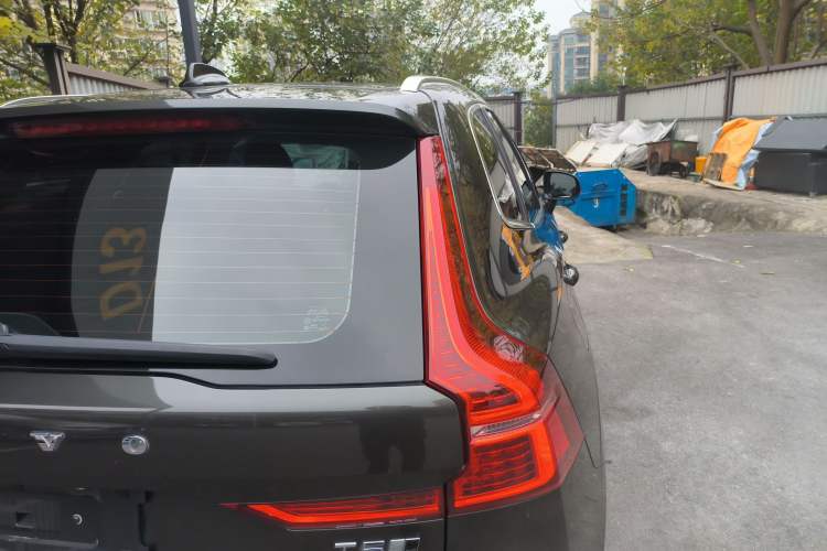 Used Volvo XC60 2019 T5 4x4 Zhiya Luxury Edition China V Standard
