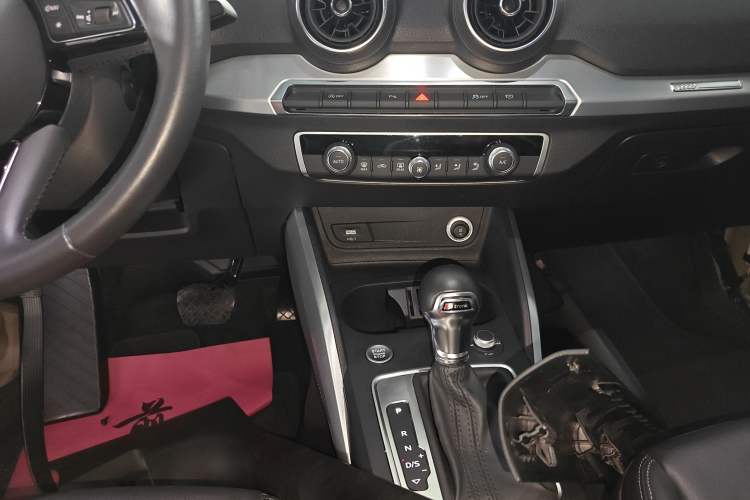 Used Audi Q2L 2018 35 TFSI Luxury Attractive Model China V Standard
