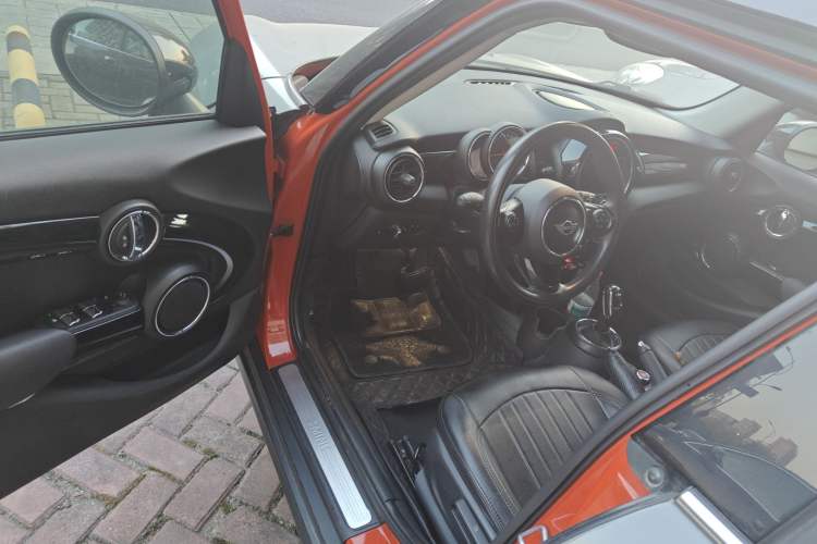 Used  MINI 2018 1.5T ONE PLUS Five-Door Edition
