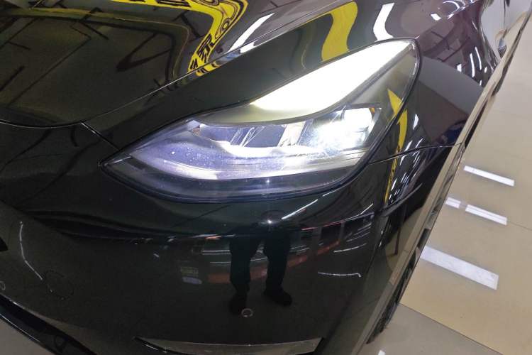 Used Tesla Model Y 2021 Standard Range Rear-Wheel Drive Version
