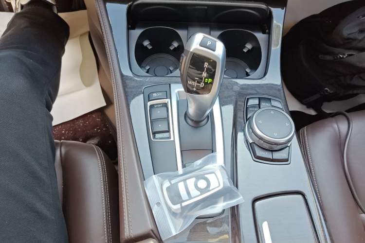 Used BMW 5 Series 2017 525Li Luxury Design Package