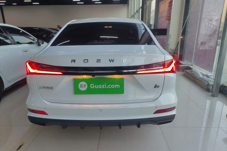 Used Roewe i5 2023 1.5L Manual Comfort Edition
