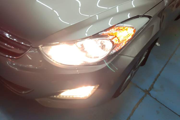 Used Hyundai Elantra 2015 1.6L Automatic Leading Model
