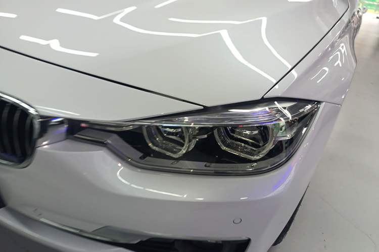 Used BMW 3 Series 2018 330Li xDrive Luxury Package
