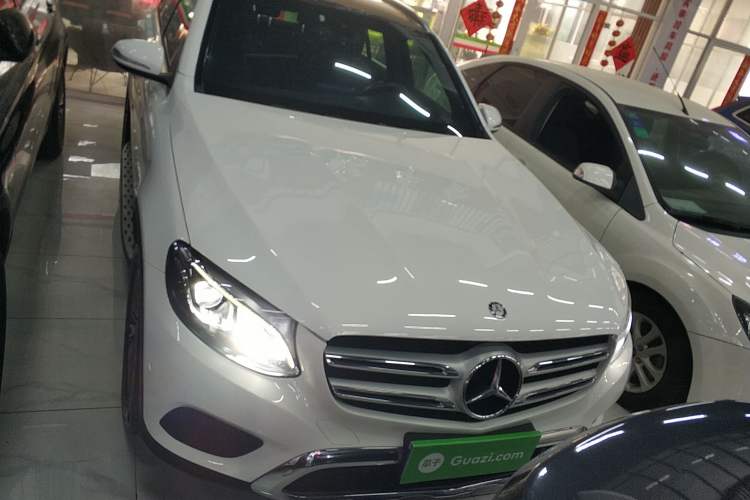 Used Mercedes-Benz GLC 2016 GLC 260 4MATIC Dynamic Edition
