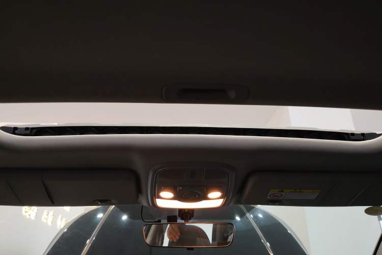 Used Haval M6 2021 PLUS 1.5T DCT Luxury Smart Connectivity Model