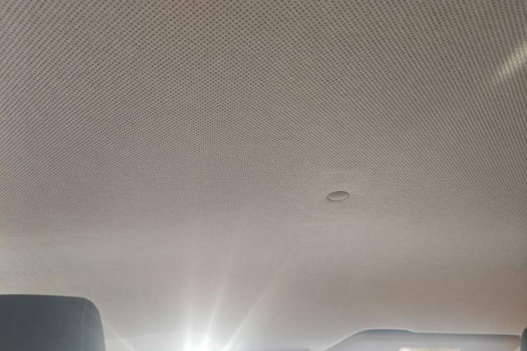 Used Baojun 310 2017 1.5L Automatic Fashion Model
