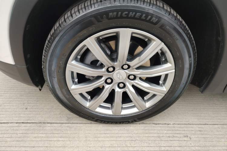 Used Cadillac XT4 2021 28T Two-Wheel Drive Leading Version
