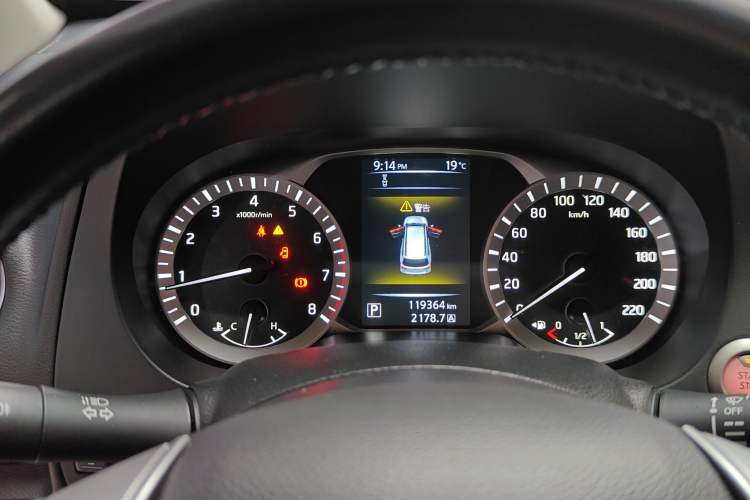 Used Nissan Terra 2018 2.5L Automatic 2WD Smart Enjoyment Version
