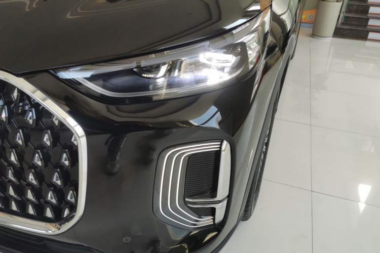 Used Chery Tiggo 8 L 2024 2.0T Two-Wheel Drive Prestige Version 5 Seats