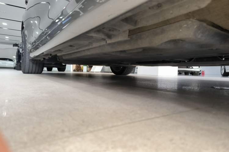 Used Lexus ES 2021 300h Deluxe Edition
