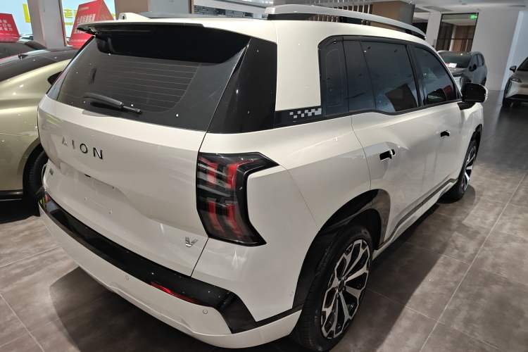 Used AION V 2024 Aion Tyrannosaurus 650 LiDAR Edition
