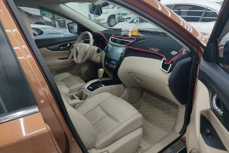 Used Nissan X-Trail 2014 2.0L CVT Comfort Edition 2WD