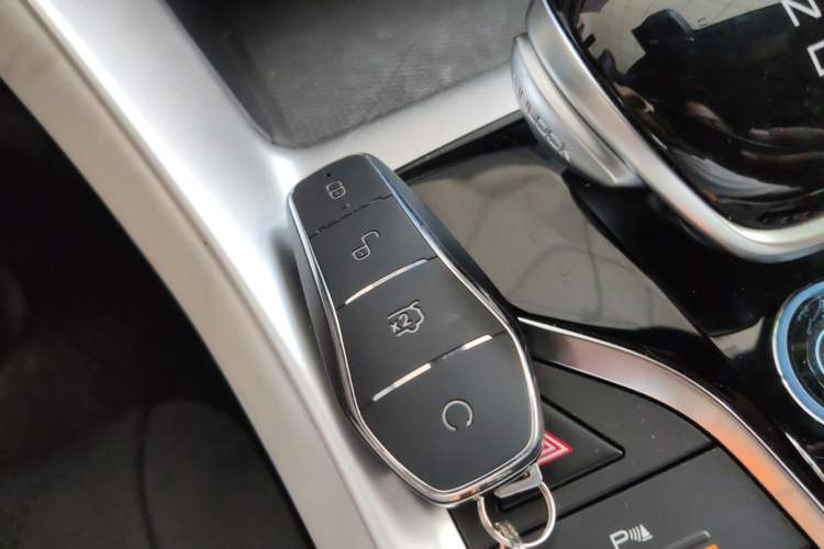 Used BYD Song Pro New Energy 2024 HONOR Edition DM-i 110KM Beyond Model
