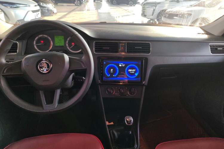 Used Skoda Rapid 2019 1.5L Manual Standard Edition