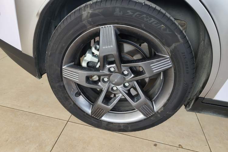 Used AION Y 2023 Plus 510 Tech Edition
