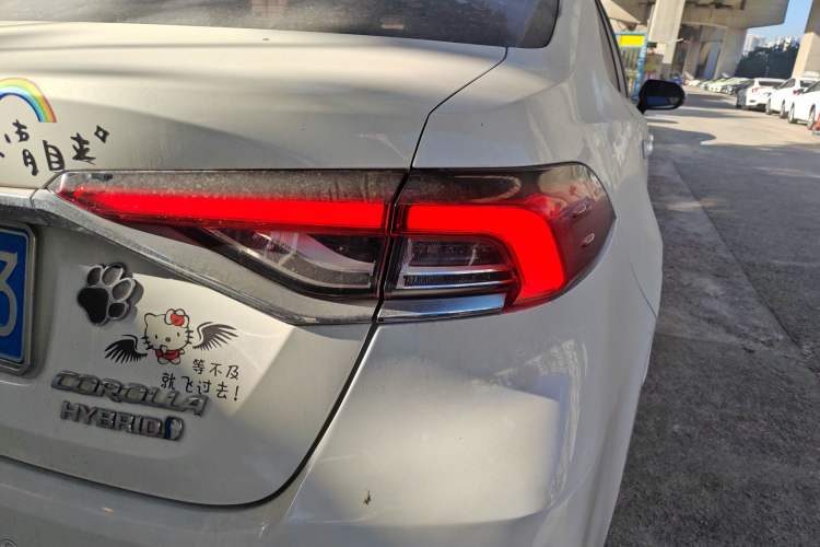 Used Toyota Corolla 2019 Dual-Engine 1.8L E-CVT GL-i Elite Edition