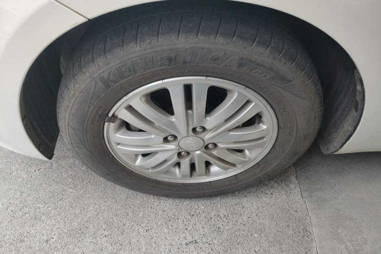 Used Kia K2 2015 Sedan 1.4L Automatic GLS
