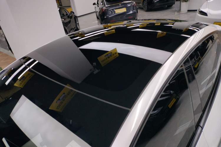 Used Tesla Model 3 2023 Rear-Wheel-Drive Version
