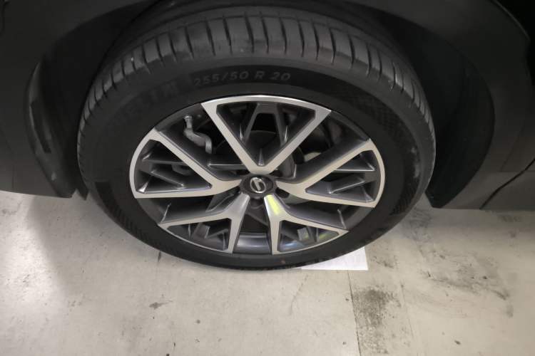 Used GAC Trumpchi GS8 2022 Linghang Series 2.0 TGDI Two-Wheel-Drive Luxury Smart Connectivity Version (7 Seats)
